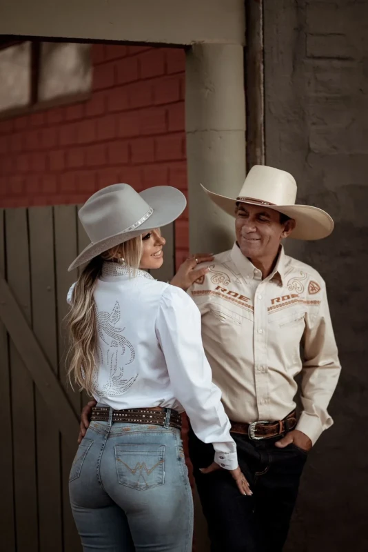 6484dad5-3ba9-41c9-b3c2-38c34d735099